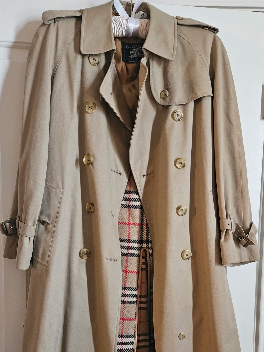Burberry Tan Trench Coat with Removable, Signature Plaid Wool Lining